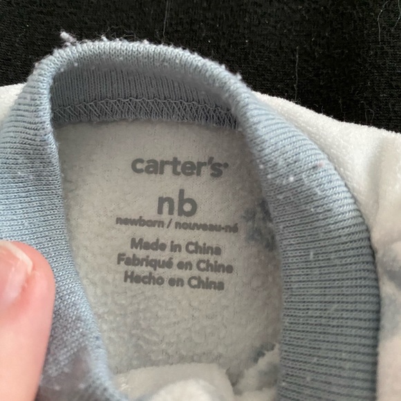 Carter’s footie - Picture 3 of 3